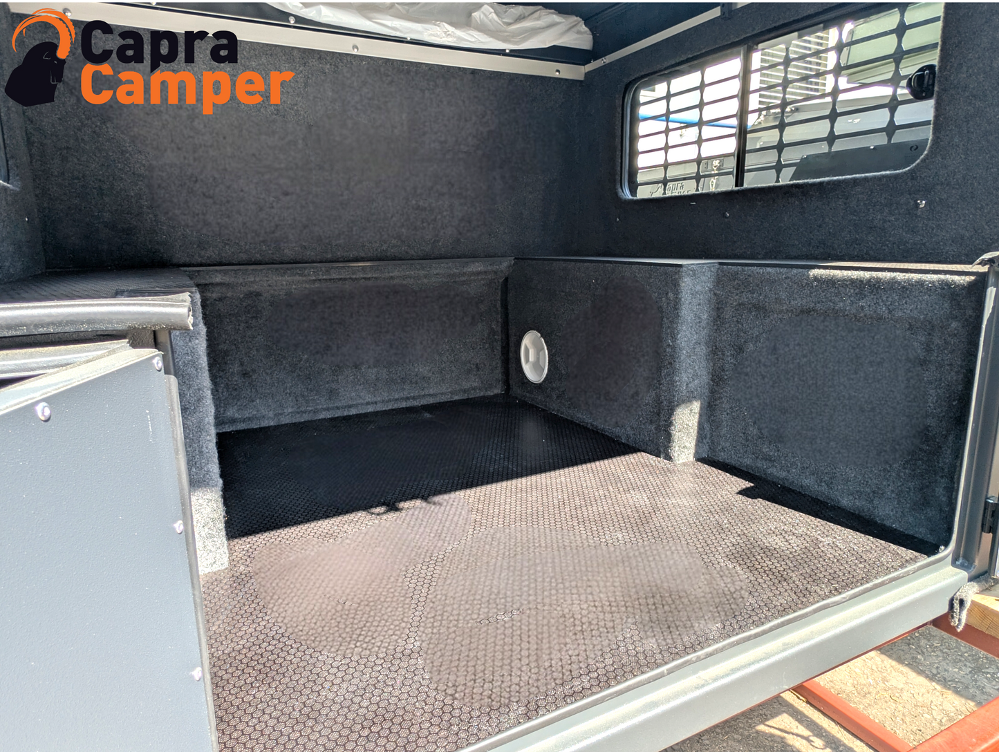 CAPRA CAMPER AL1 Wohnkabine (nur 220kg) | Pickup-Leerkabine